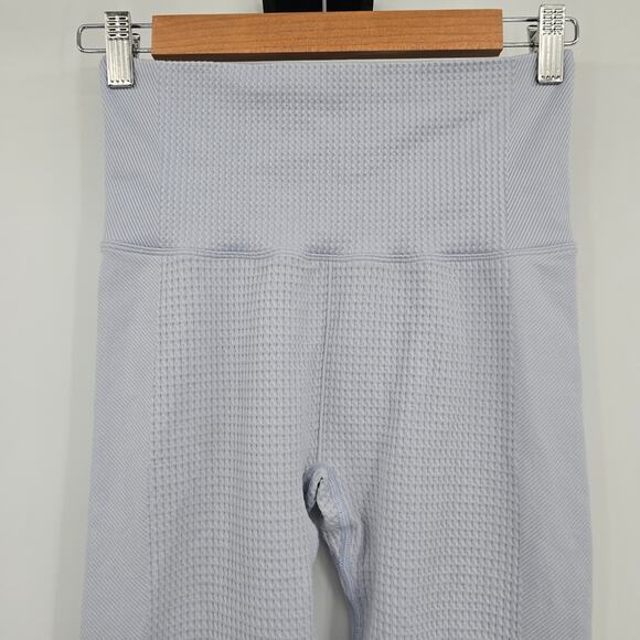 All In Motion Women's Textured Seamless High Rise Active Leggings Size Small - Picture 3 of 10